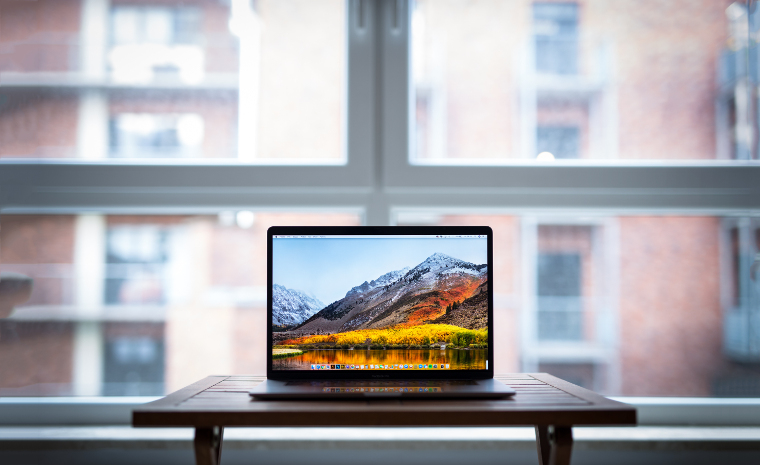 macbook pro display